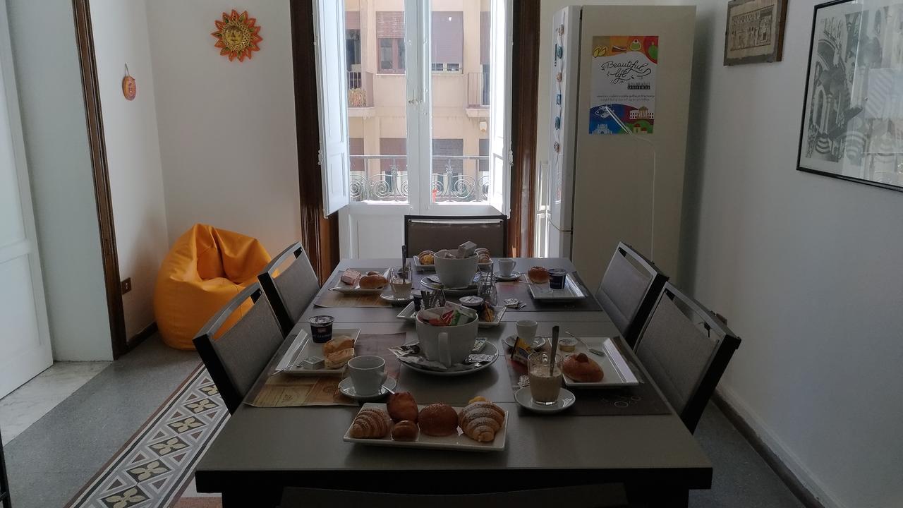 パレルモ Beautiful Life Bed & Breakfast エクステリア 写真