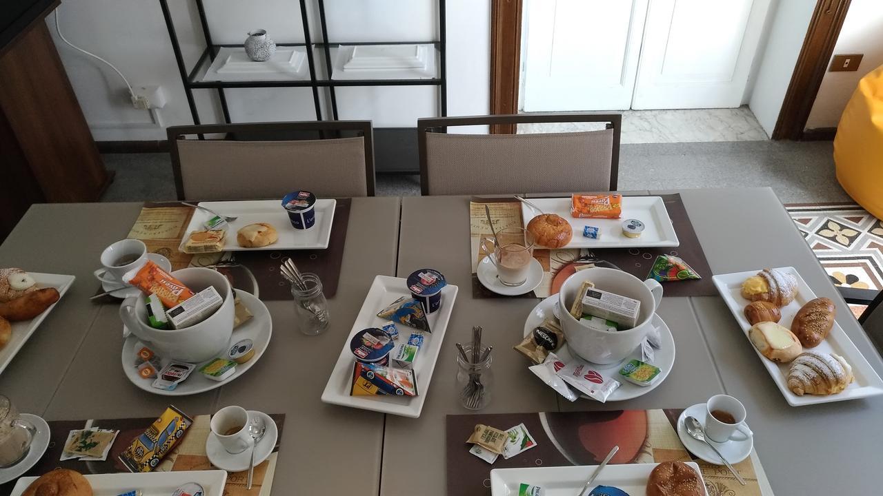 パレルモ Beautiful Life Bed & Breakfast エクステリア 写真